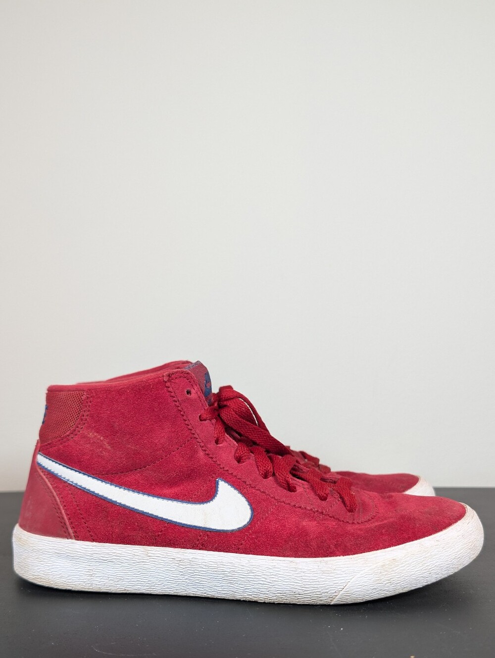 Nike SB Bruin Hi Top Suede‎ Skate Shoes Red Crush White Women's Size 8